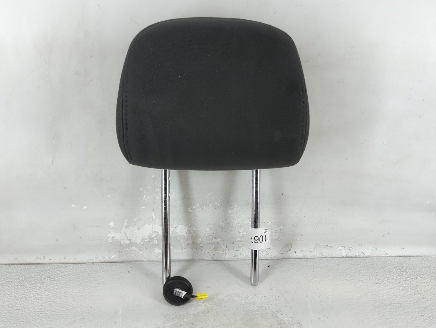 2009-2012 Dodge Caliber Headrest Head Rest Front Driver Passenger Seat Fits Fits 2009 2010 2011 2012 OEM Used Auto Parts - O