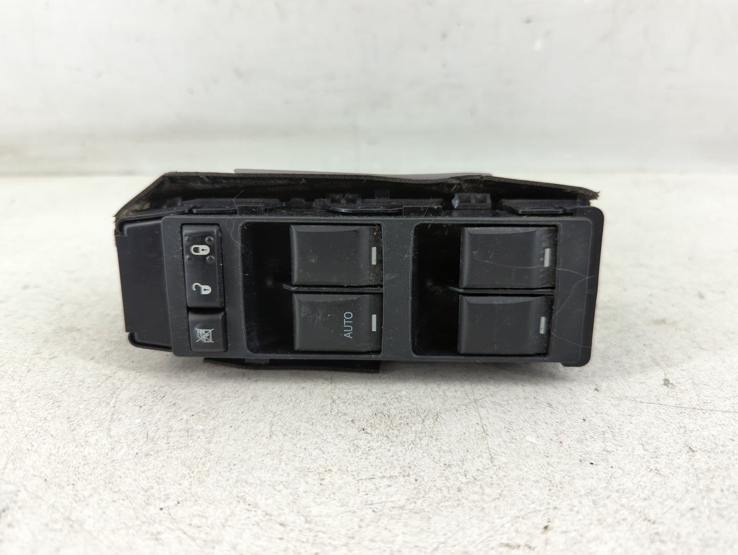 2011-2012 Dodge Caliber Master Power Window Switch Replacement Driver Side Left P/N:04602780AA Fits OEM Used Auto Parts - Oe