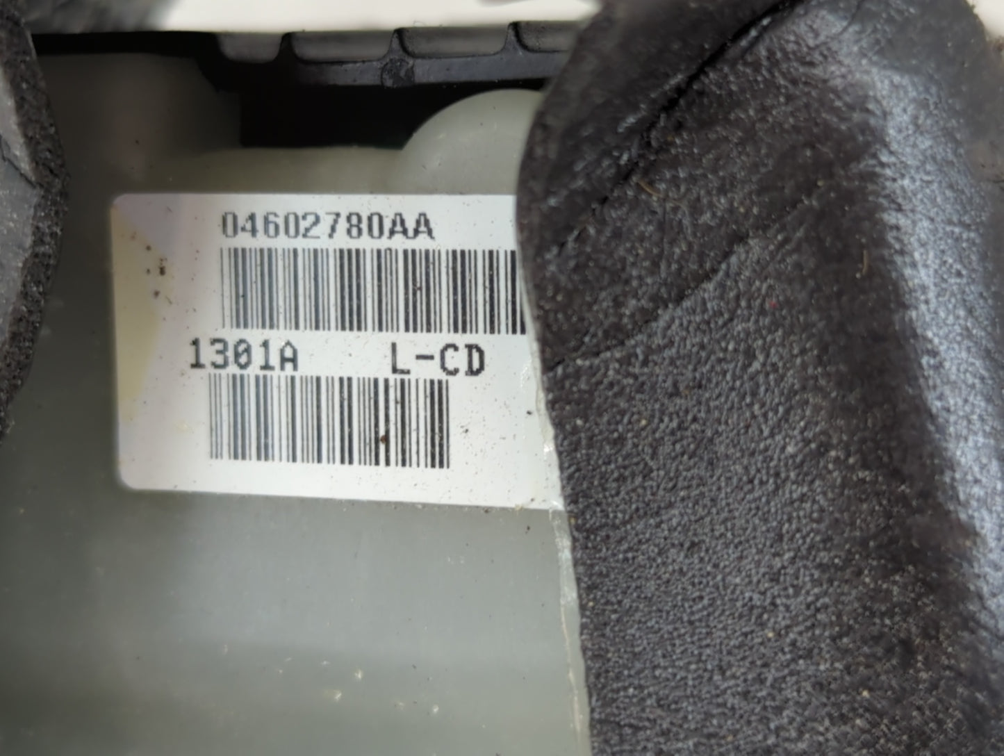 2011-2012 Dodge Caliber Master Power Window Switch Replacement Driver Side Left P/N:04602780AA Fits OEM Used Auto Parts - Oe
