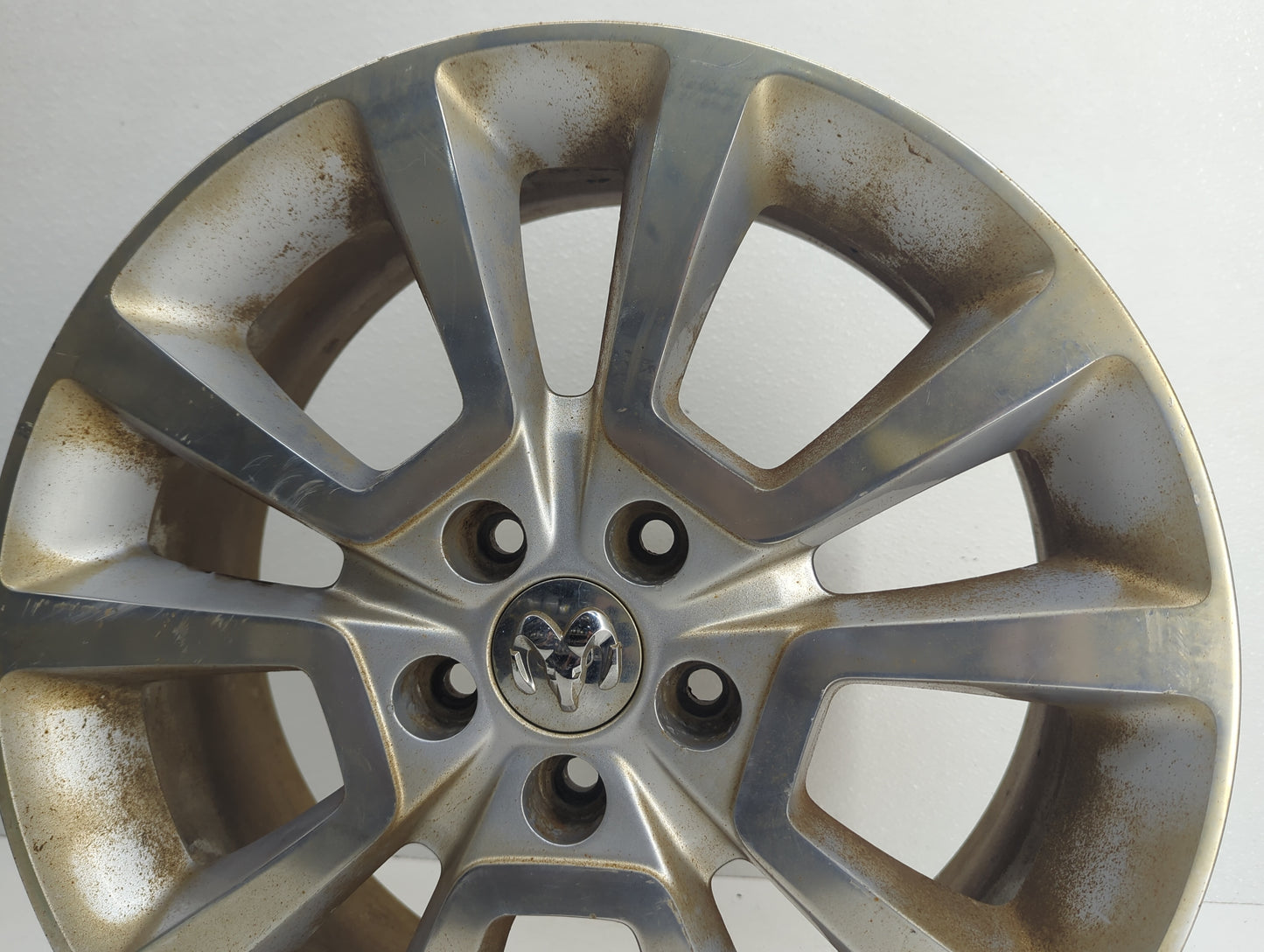 2010-2012 Dodge Caliber Oem Wheel Rim 1086383 - Oemusedautoparts1.com
