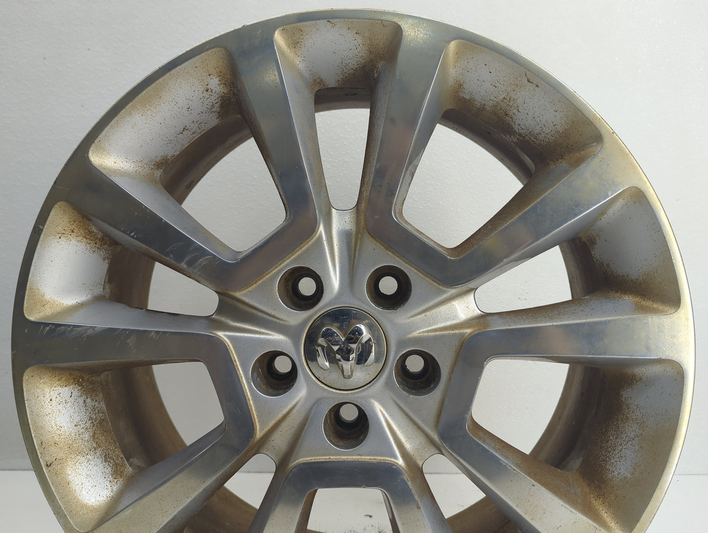 2010-2012 Dodge Caliber Oem Wheel Rim 1086383 - Oemusedautoparts1.com