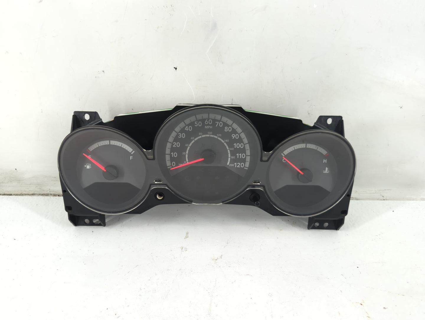 2011-2012 Dodge Caliber Instrument Cluster Speedometer Gauges P/N:P68087322AB Fits Fits 2011 2012 OEM Used Auto Parts - Oemu