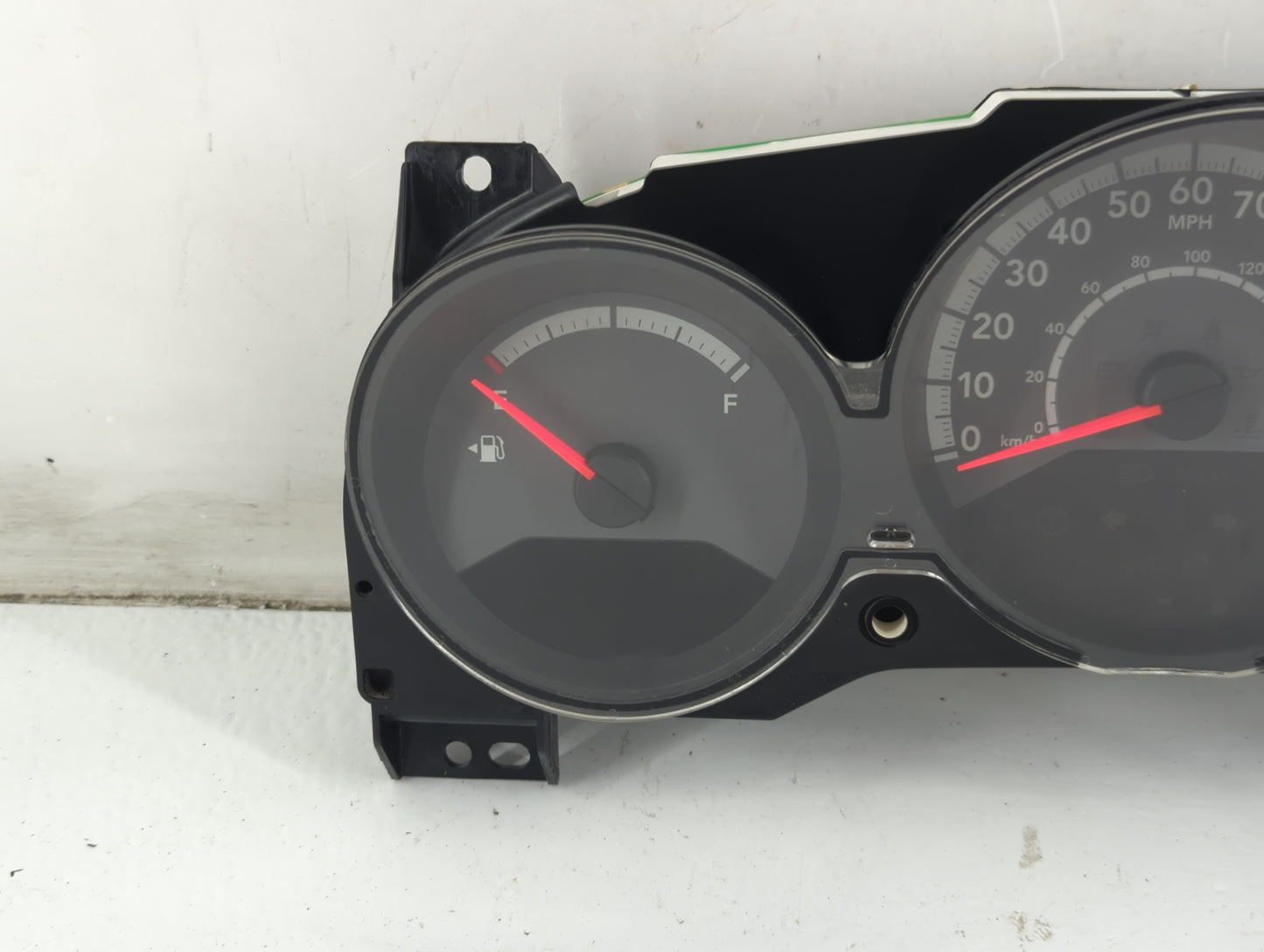 2011-2012 Dodge Caliber Instrument Cluster Speedometer Gauges P/N:P68087322AB Fits Fits 2011 2012 OEM Used Auto Parts - Oemu