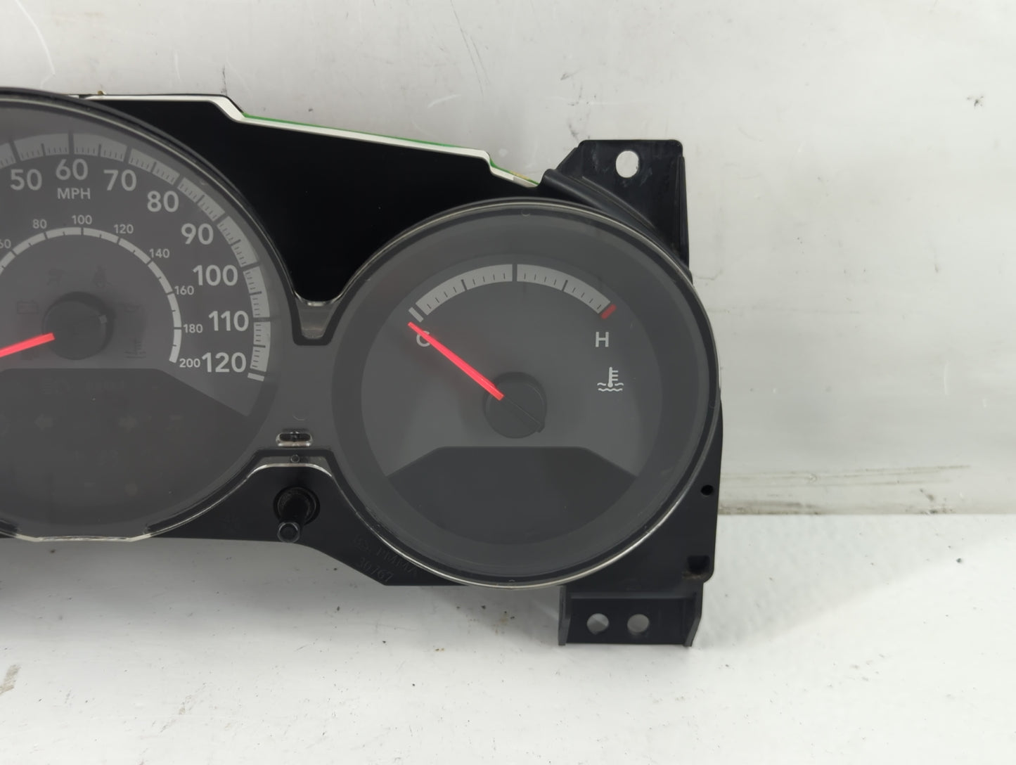 2011-2012 Dodge Caliber Instrument Cluster Speedometer Gauges P/N:P68087322AB Fits Fits 2011 2012 OEM Used Auto Parts - Oemu