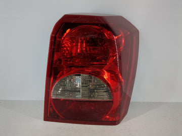 2008-2012 Dodge Caliber Tail Light Assembly Passenger Right OEM P/N:05303880 05303752 Fits Fits 2008 2009 2010 2011 2012 OEM