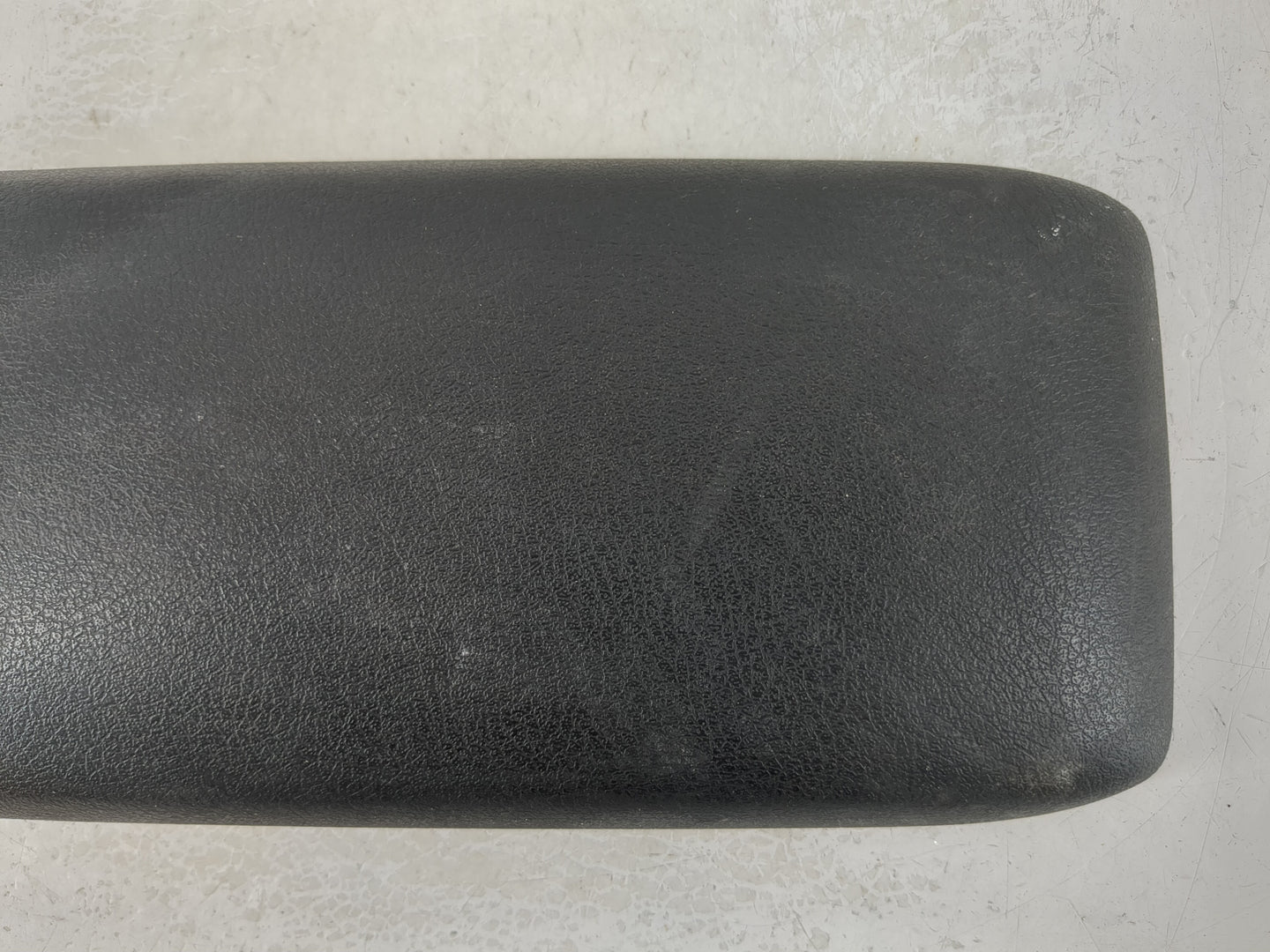 2010-2012 Dodge Caliber Center Console Armrest Cover Lid Fits Fits 2010 2011 2012 OEM Used Auto Parts - Oemusedautoparts1.co