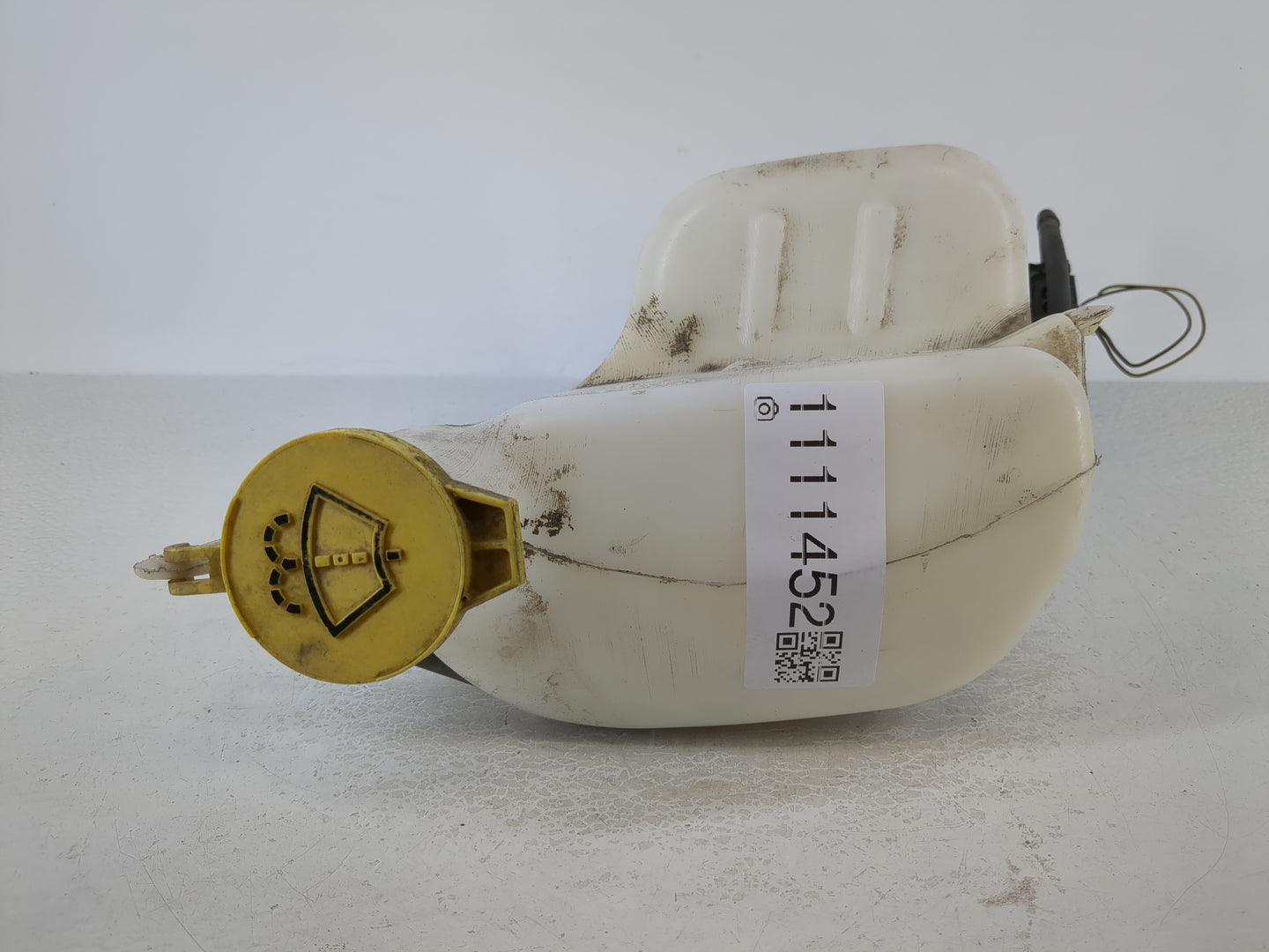 2007-2012 Dodge Caliber Windshield Washer Fluid Reservoir Bottle Oem - Oemusedautoparts1.com