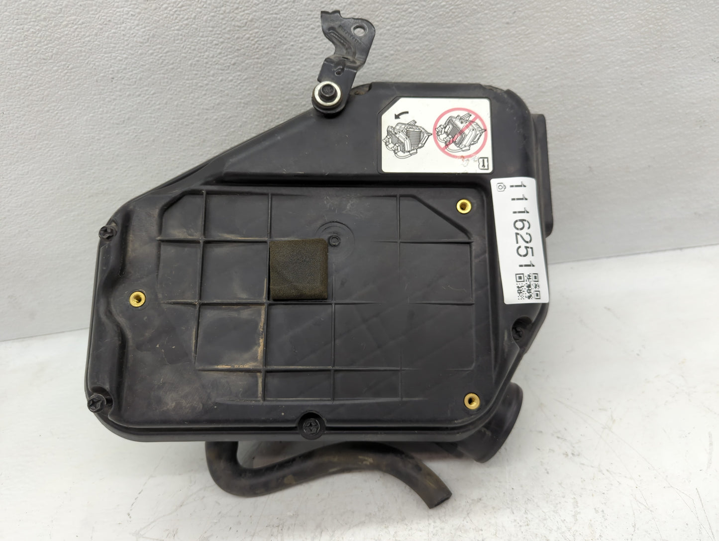 2011-2012 Dodge Caliber Air Cleaner Intake-duct Hose Tube - Oemusedautoparts1.com