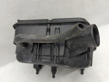 2011-2012 Dodge Caliber Air Cleaner Intake-duct Hose Tube