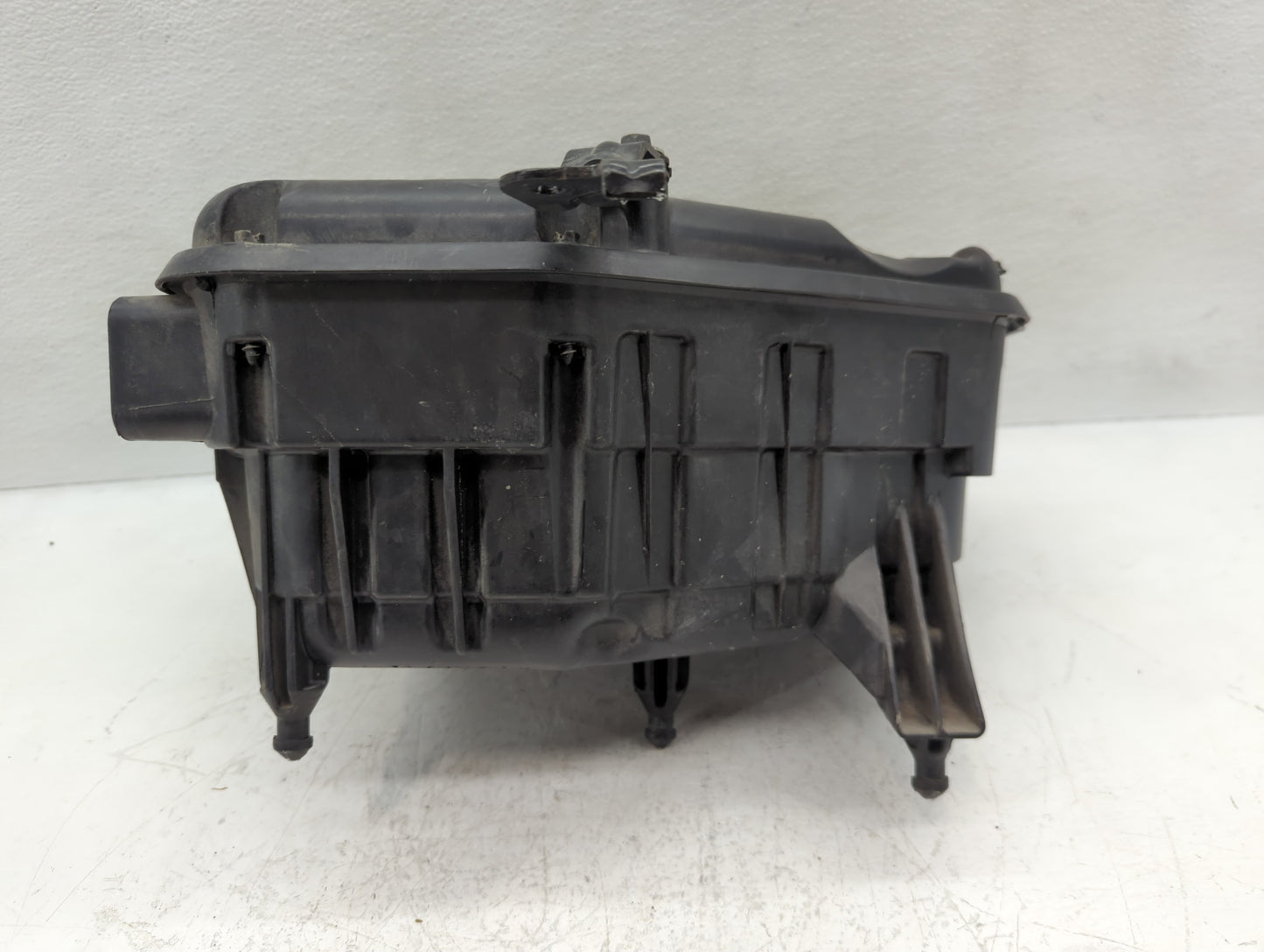 2011-2012 Dodge Caliber Air Cleaner Intake-duct Hose Tube - Oemusedautoparts1.com