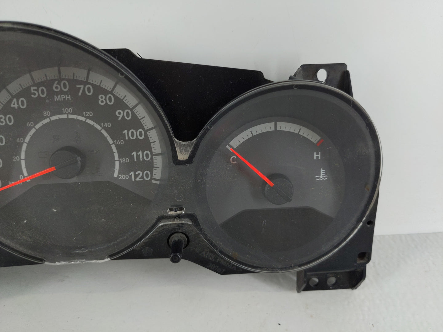 2011-2012 Dodge Caliber Instrument Cluster Speedometer Gauges P/N:P68087322AC Fits Fits 2011 2012 OEM Used Auto Parts - Oemu
