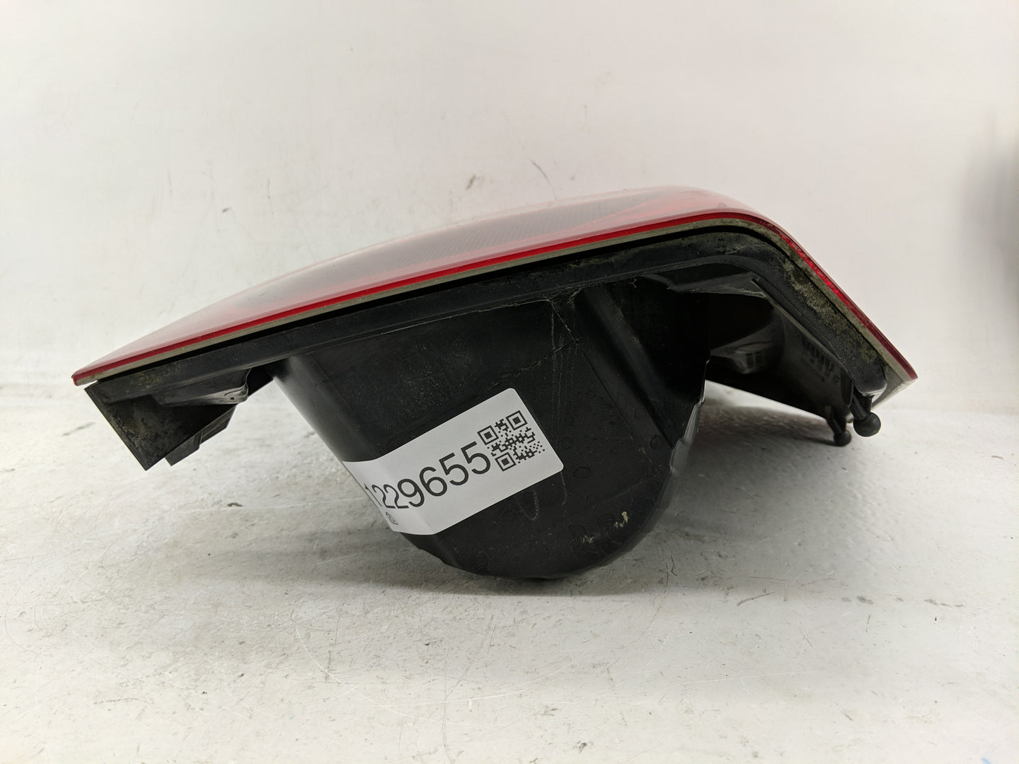 2008-2012 Dodge Caliber Tail Light Assembly Passenger Right OEM Fits Fits 2008 2009 2010 2011 2012 OEM Used Auto Parts - Oem