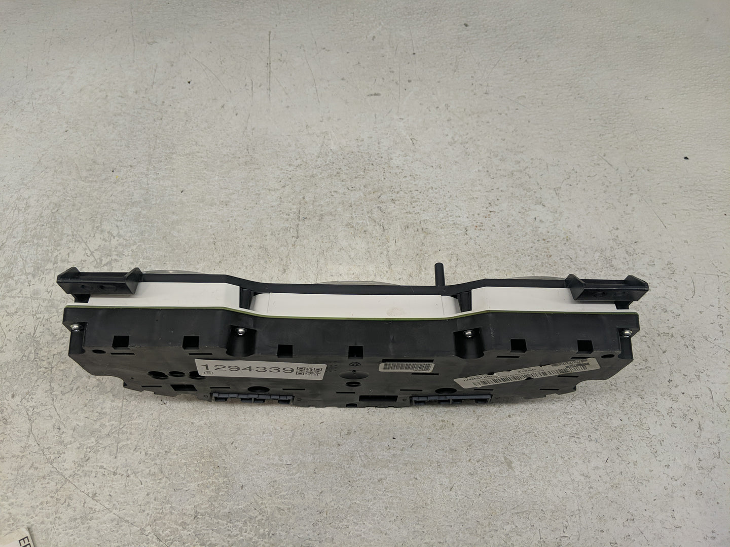 2011-2012 Dodge Caliber Instrument Cluster Speedometer Gauges P/N:P68087323AB Fits Fits 2011 2012 OEM Used Auto Parts - Oemu