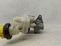2007-2012 Dodge Caliber Brake Master Cylinder 1300376 - Oemusedautoparts1.com