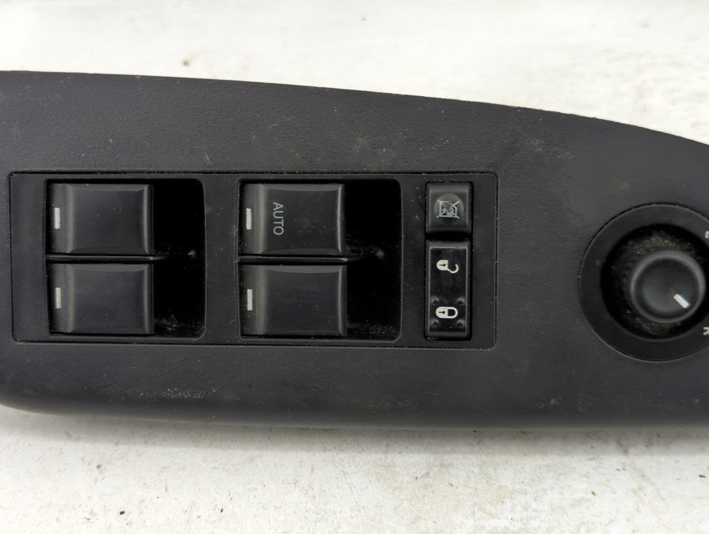 2011-2012 Dodge Caliber Master Power Window Switch Replacement Driver Side Left P/N:04602780AA Fits OEM Used Auto Parts - Oe