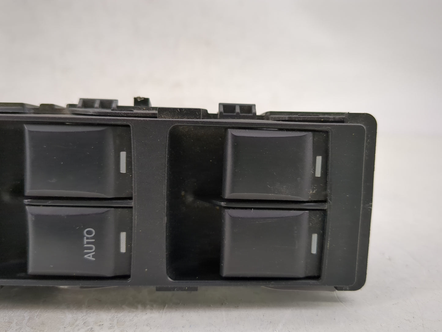 2011-2012 Dodge Caliber Master Power Window Switch Replacement Driver Side Left Fits OEM Used Auto Parts - Oemusedautoparts1