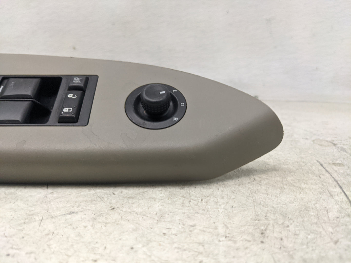 2011-2012 Dodge Caliber Master Power Window Switch Replacement Driver Side Left Fits OEM Used Auto Parts - Oemusedautoparts1