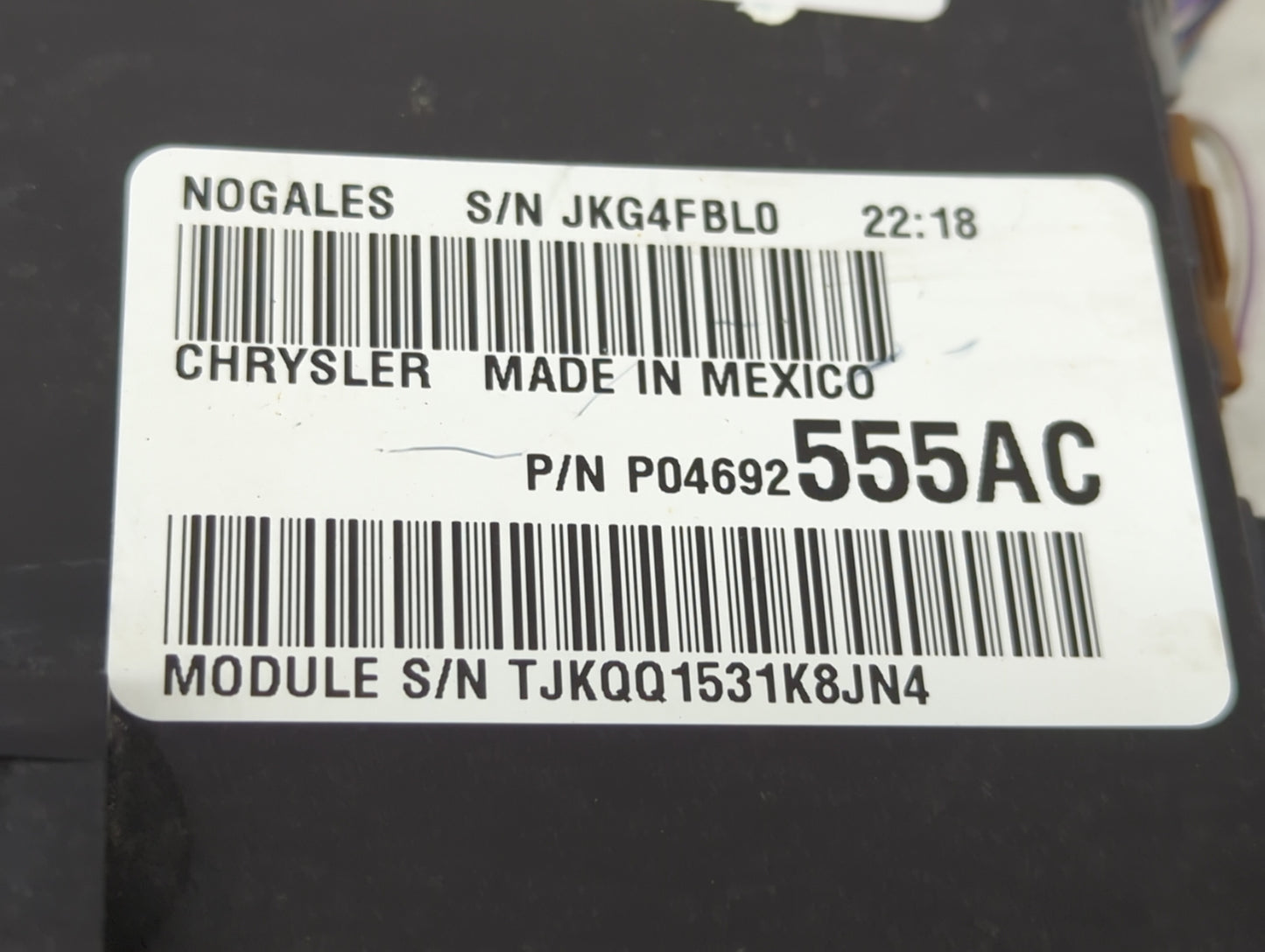 2010-2012 Dodge Caliber Fusebox Fuse Box Relay Module Tipm P04692555ac - Oemusedautoparts1.com
