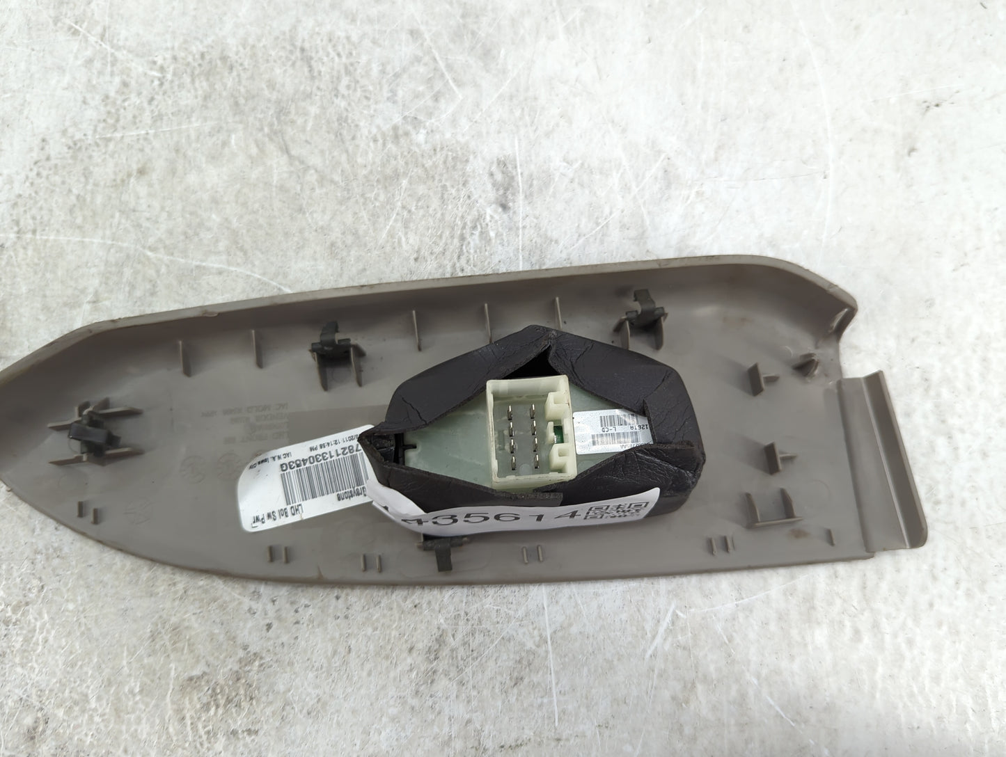 2011-2012 Dodge Caliber Passenger Right Power Window Switch - Oemusedautoparts1.com