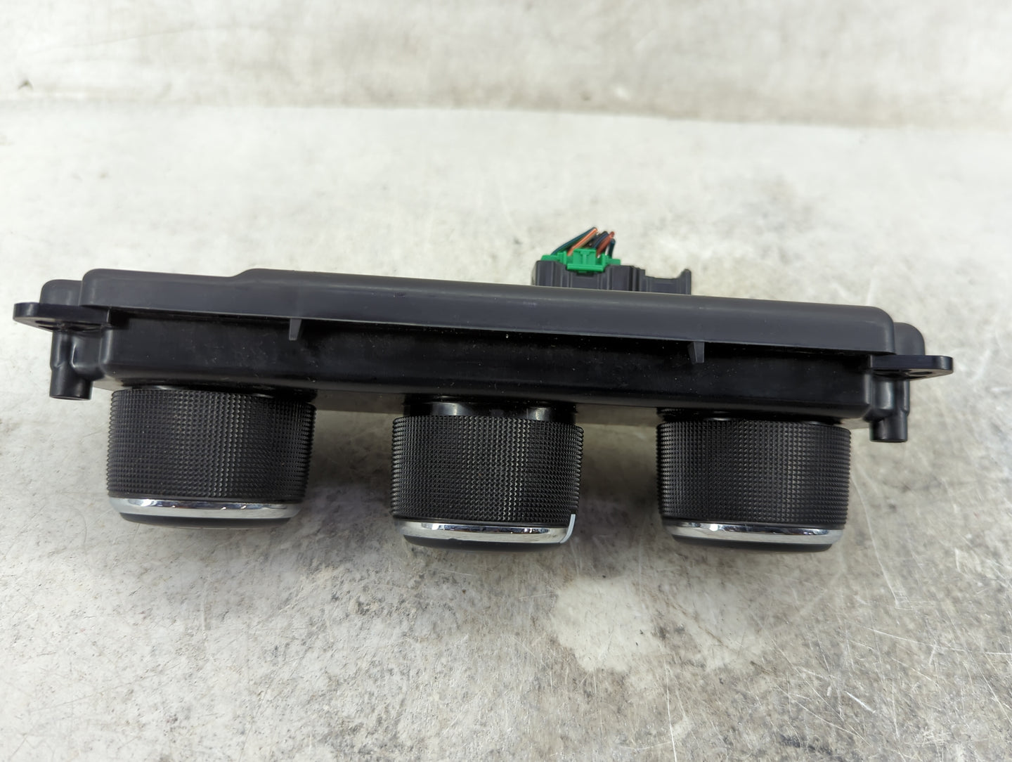 2011-2012 Dodge Caliber Climate Control Module Temperature AC/Heater Replacement P/N:P55111278AC 55111278AC Fits OEM Used Au