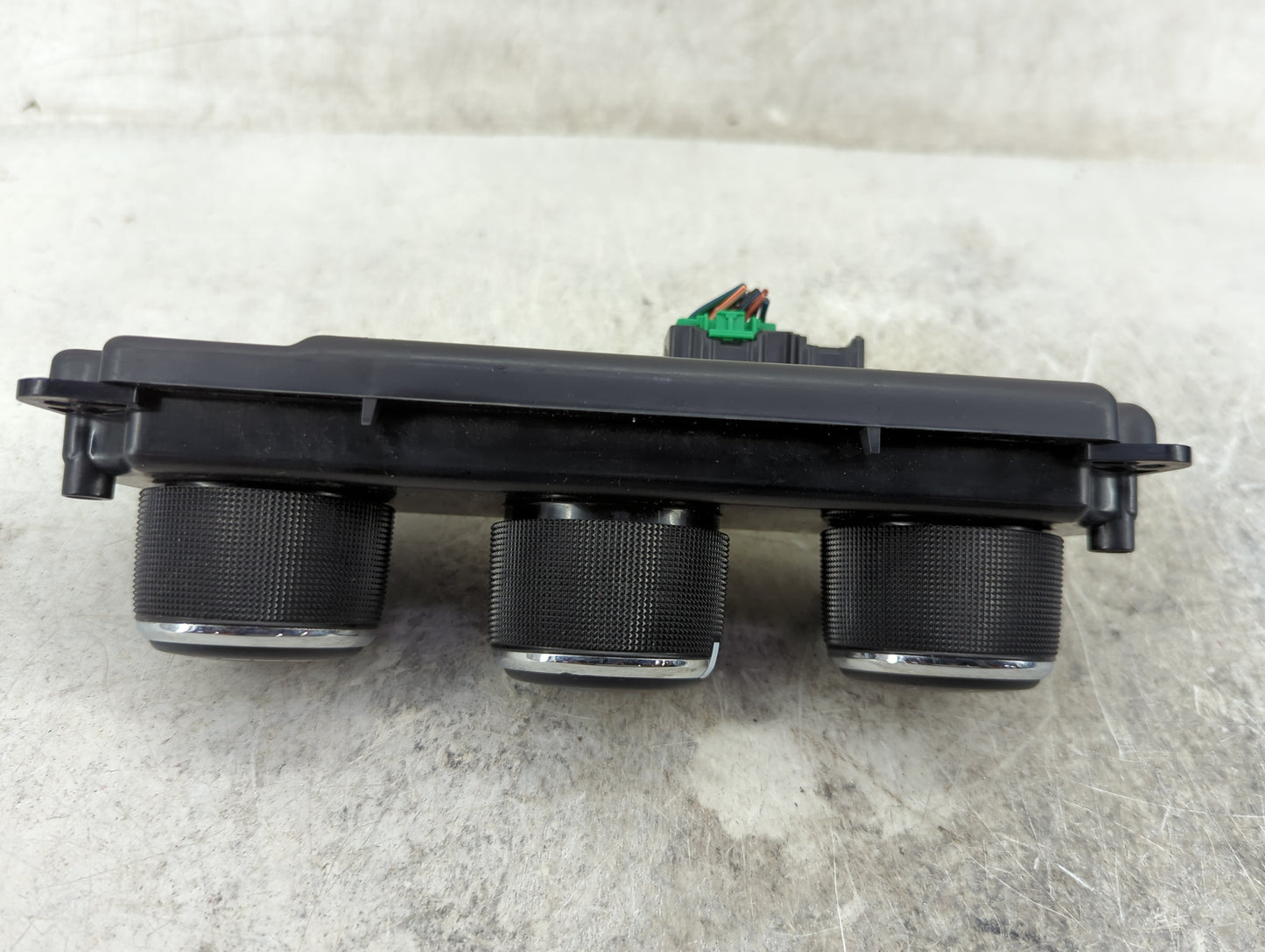 2011-2012 Dodge Caliber Climate Control Module Temperature AC/Heater Replacement P/N:P55111278AC 55111278AC Fits OEM Used Au
