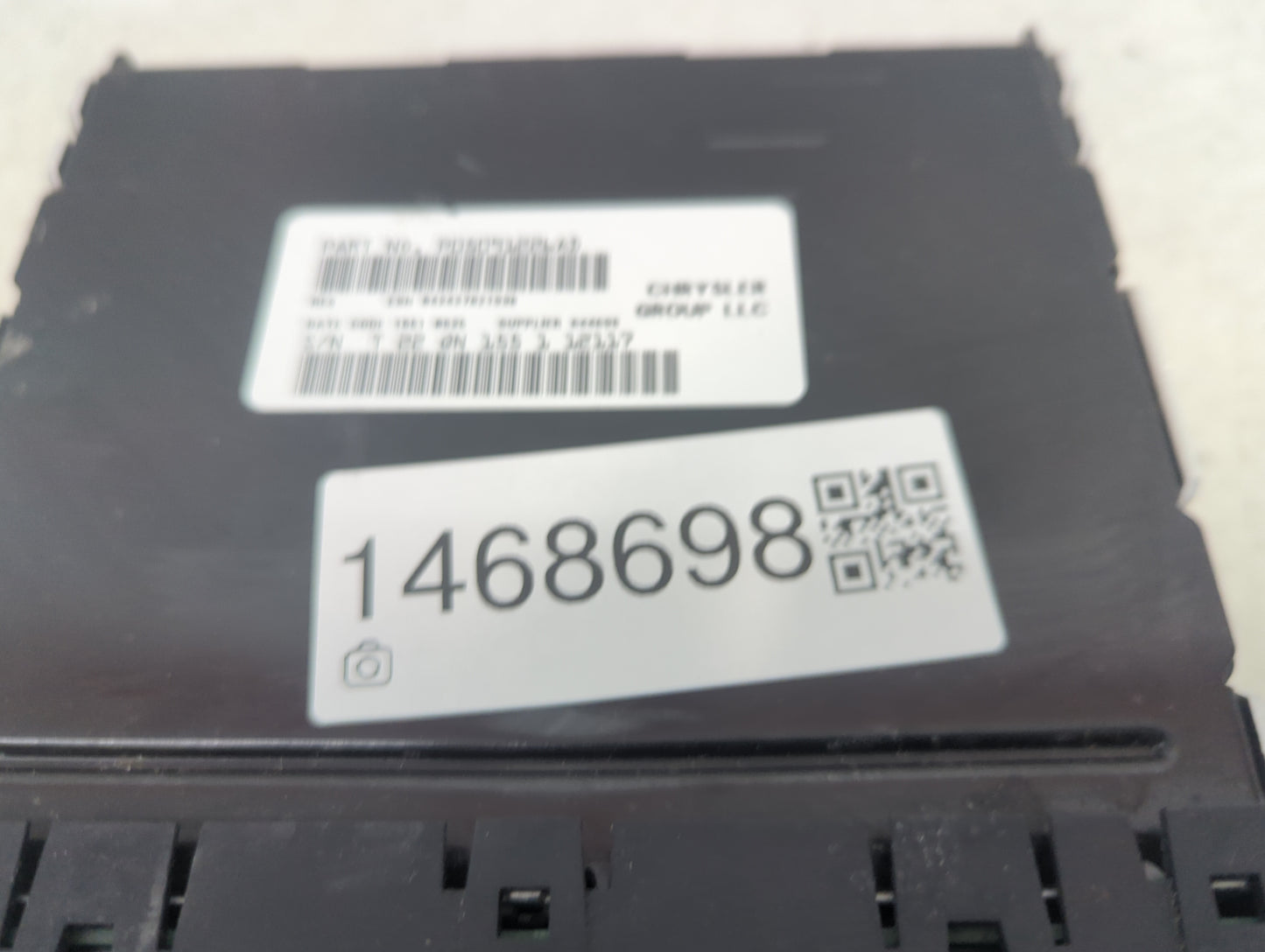 2011-2012 Dodge Caliber Radio AM FM Cd Player Receiver Replacement P/N:P05091226AD SPNP05091226AD Fits Fits 2011 2012 2013 2