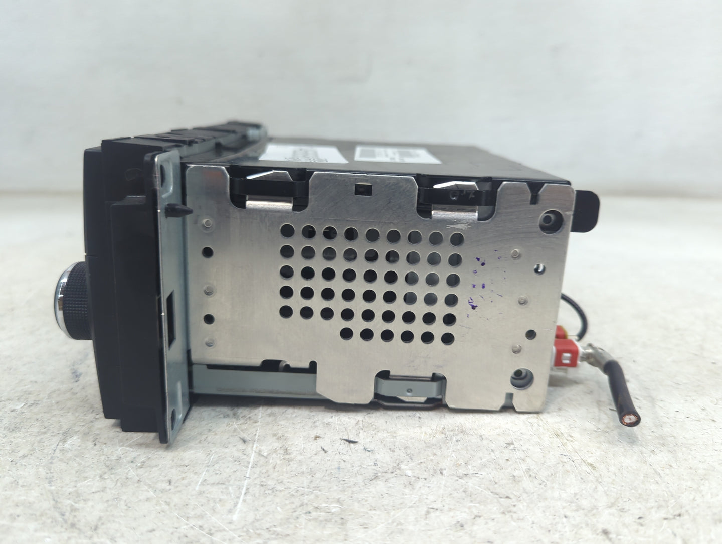 2011-2012 Dodge Caliber Radio AM FM Cd Player Receiver Replacement P/N:P05091226AD SPNP05091226AD Fits Fits 2011 2012 2013 2