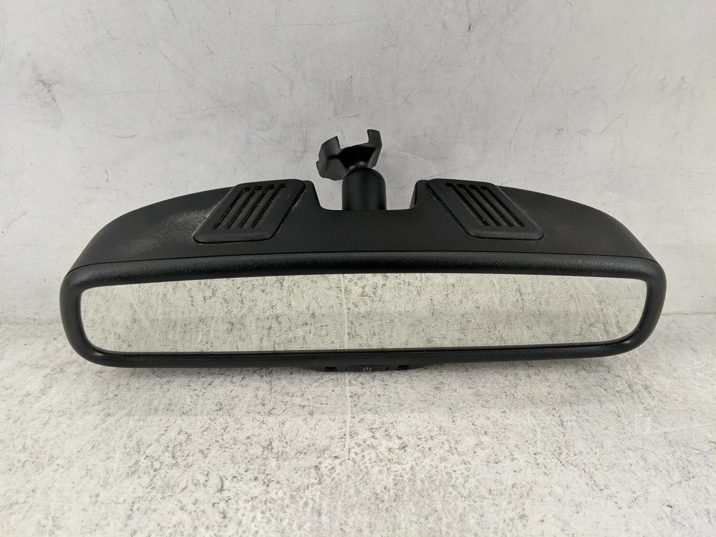 2007-2012 Dodge Caliber Interior Rear View Mirror Replacement OEM P/N:E11 026130 GNTX-610 Fits OEM Used Auto Parts - Oemused