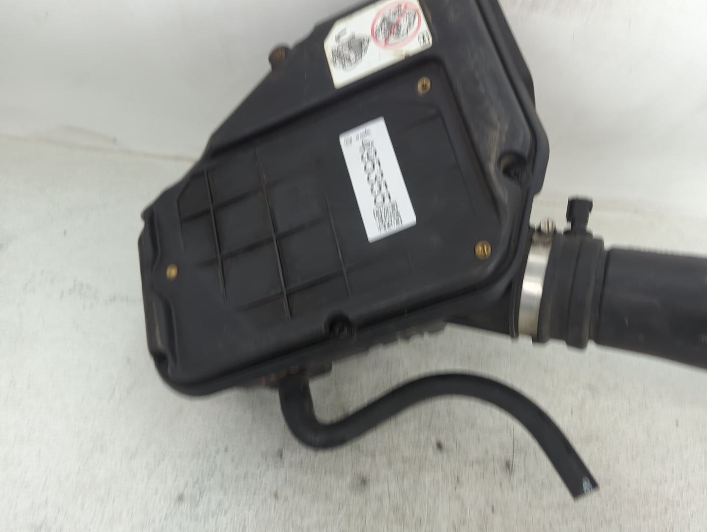 2011-2012 Dodge Caliber Air Cleaner Intake-duct Hose Tube 1495355 - Oemusedautoparts1.com