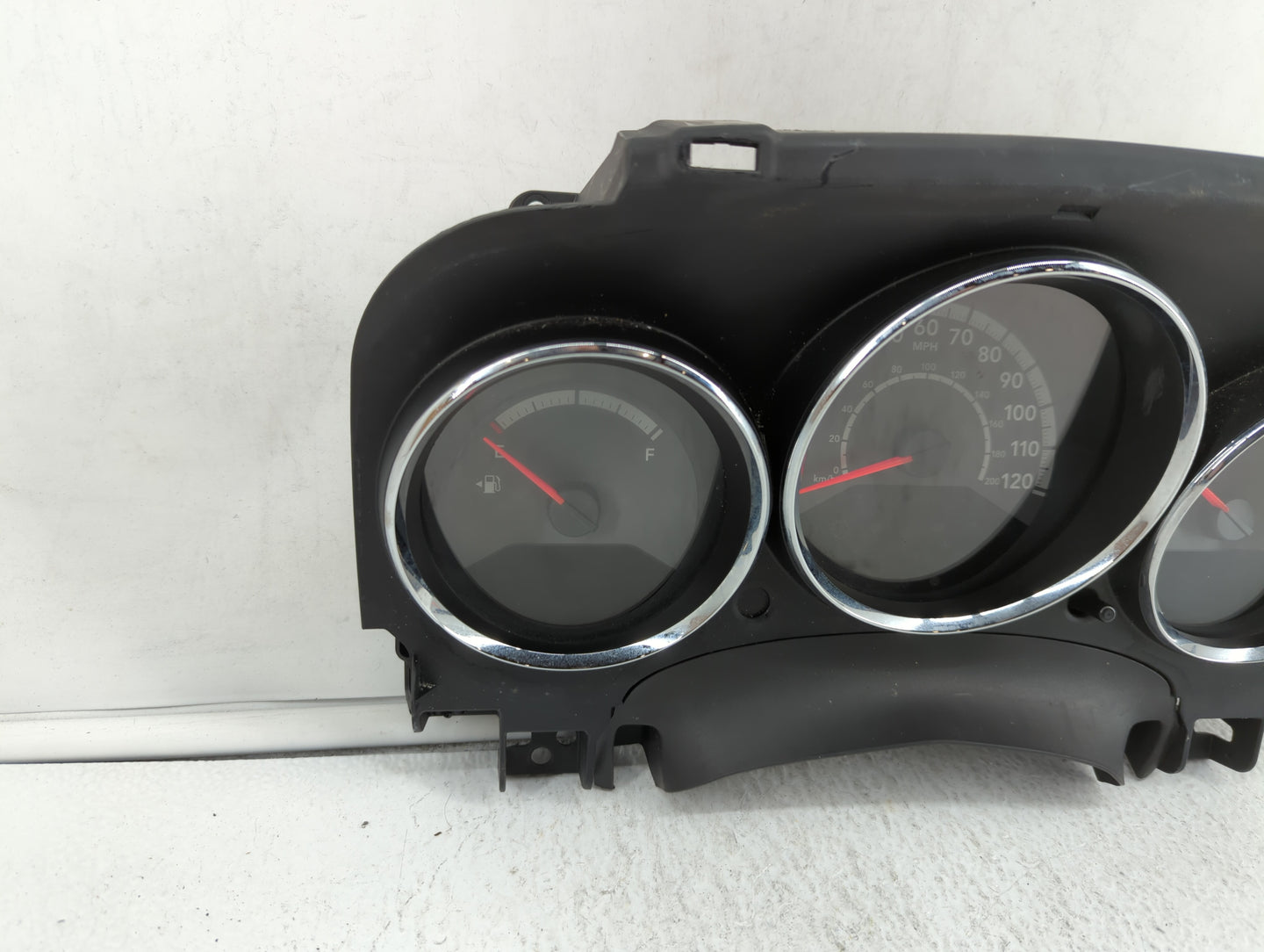 2011-2012 Dodge Caliber Instrument Cluster Speedometer Gauges P/N:P68087322AB Fits Fits 2011 2012 OEM Used Auto Parts - Oemu