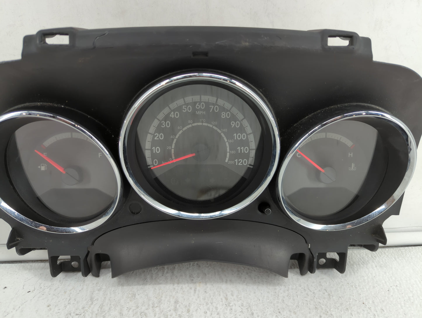 2011-2012 Dodge Caliber Instrument Cluster Speedometer Gauges P/N:P68087322AB Fits Fits 2011 2012 OEM Used Auto Parts - Oemu