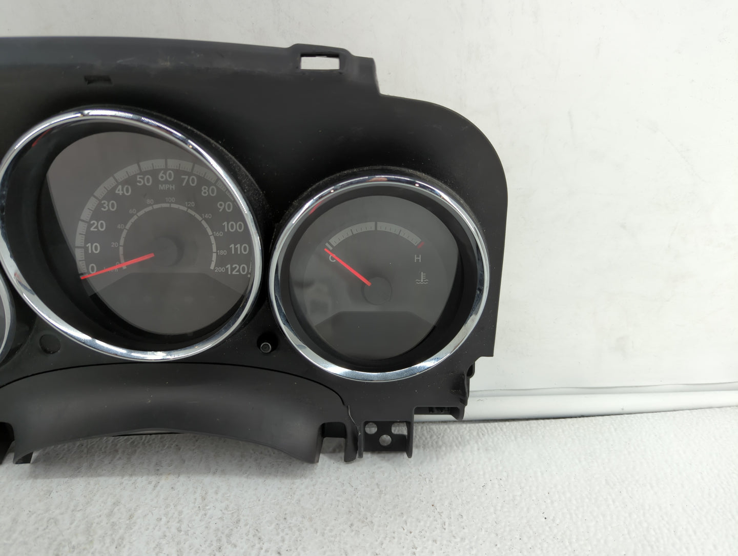 2011-2012 Dodge Caliber Instrument Cluster Speedometer Gauges P/N:P68087322AB Fits Fits 2011 2012 OEM Used Auto Parts - Oemu