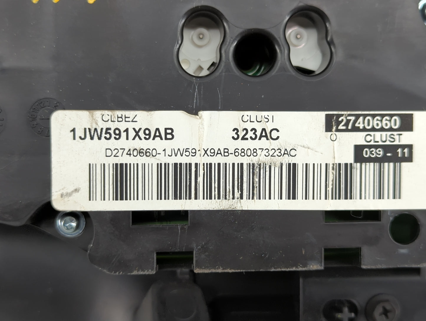 2011-2012 Dodge Caliber Instrument Cluster Speedometer Gauges P/N:P68087323AC P68087323AB Fits Fits 2011 2012 OEM Used Auto 