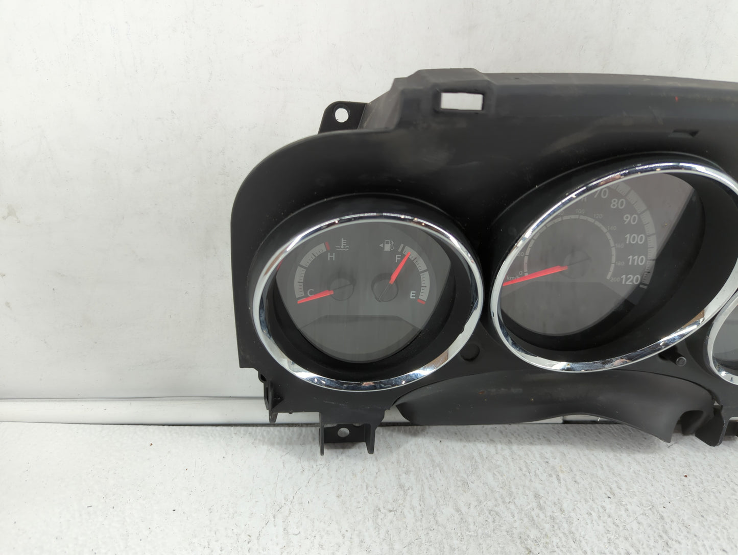 2011-2012 Dodge Caliber Instrument Cluster Speedometer Gauges P/N:P68087323AC Fits Fits 2011 2012 OEM Used Auto Parts - Oemu