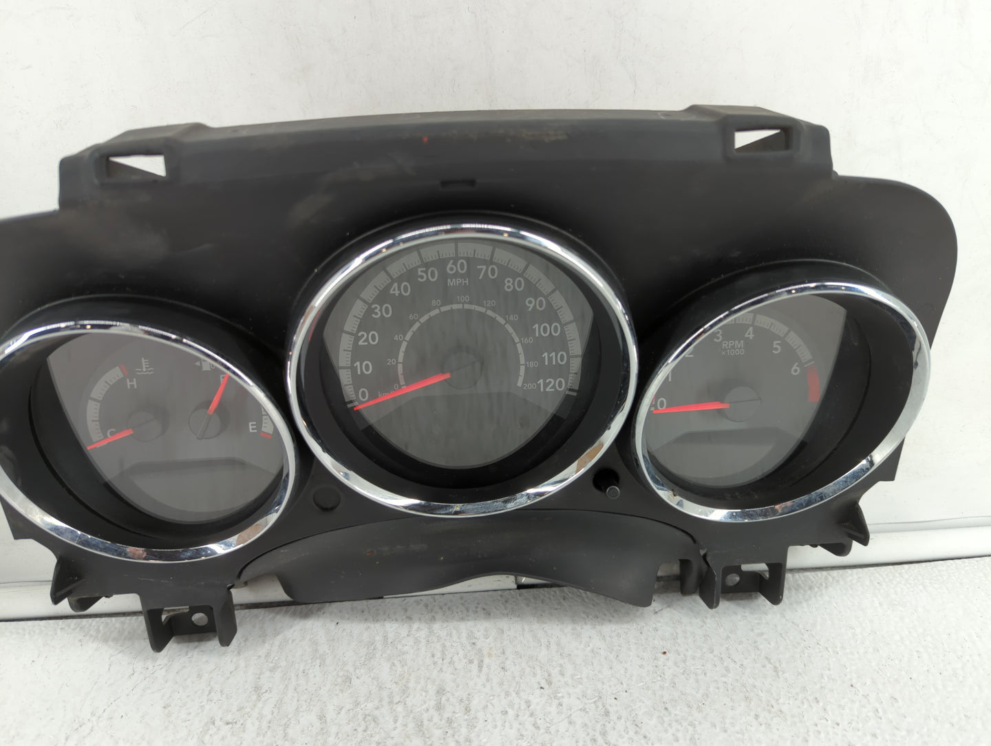 2011-2012 Dodge Caliber Instrument Cluster Speedometer Gauges P/N:P68087323AC Fits Fits 2011 2012 OEM Used Auto Parts - Oemu