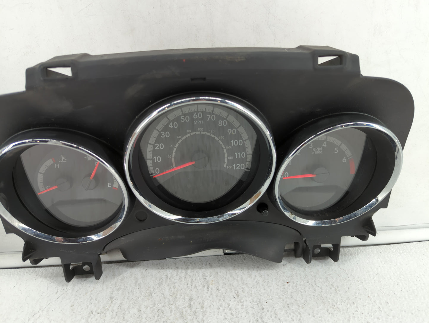 2011-2012 Dodge Caliber Instrument Cluster Speedometer Gauges P/N:P68087323AC Fits Fits 2011 2012 OEM Used Auto Parts - Oemu