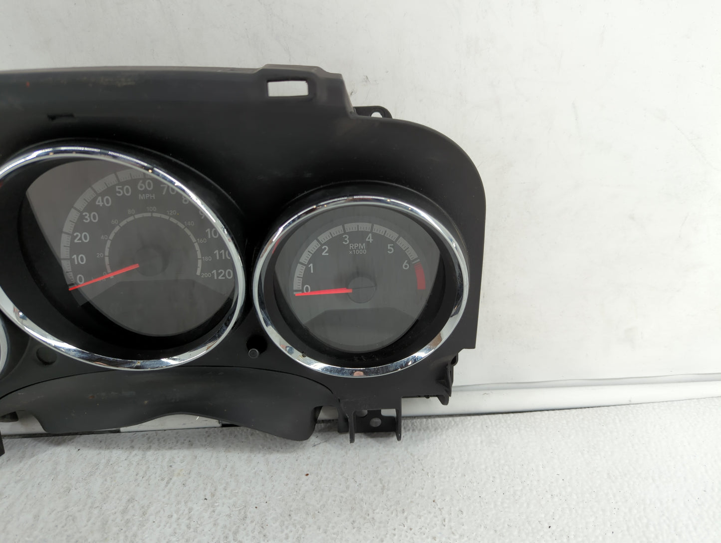 2011-2012 Dodge Caliber Instrument Cluster Speedometer Gauges P/N:P68087323AC Fits Fits 2011 2012 OEM Used Auto Parts - Oemu