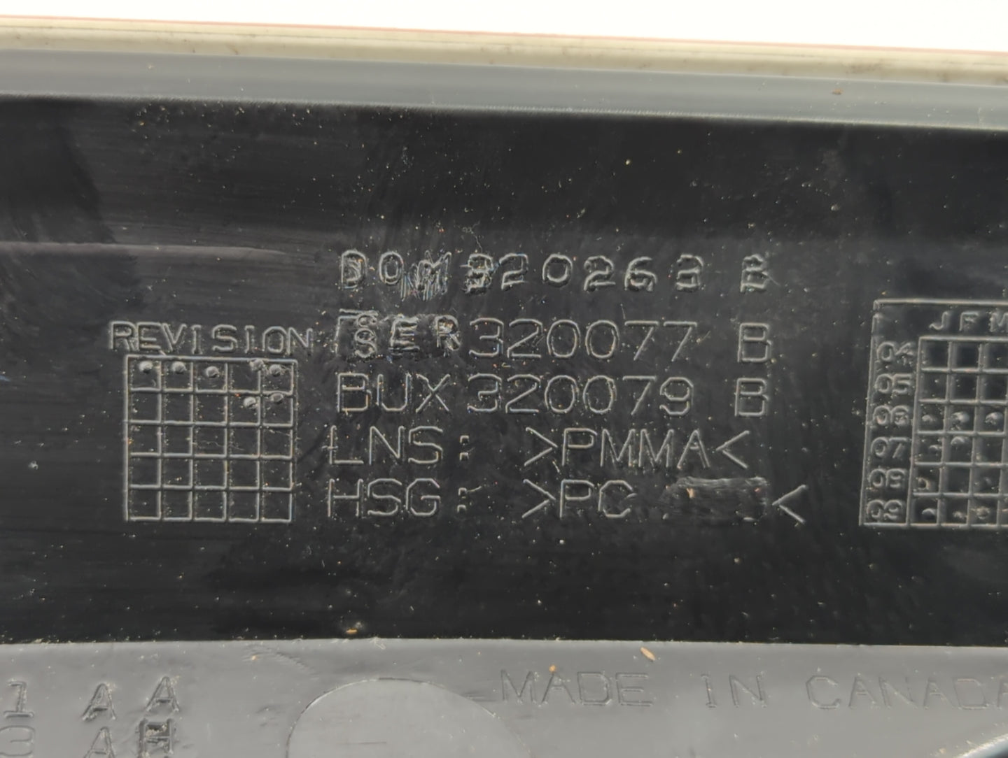 2008-2012 Dodge Caliber Tail Light Assembly Driver Left OEM P/N:05160361AA Fits Fits 2008 2009 2010 2011 2012 OEM Used Auto 