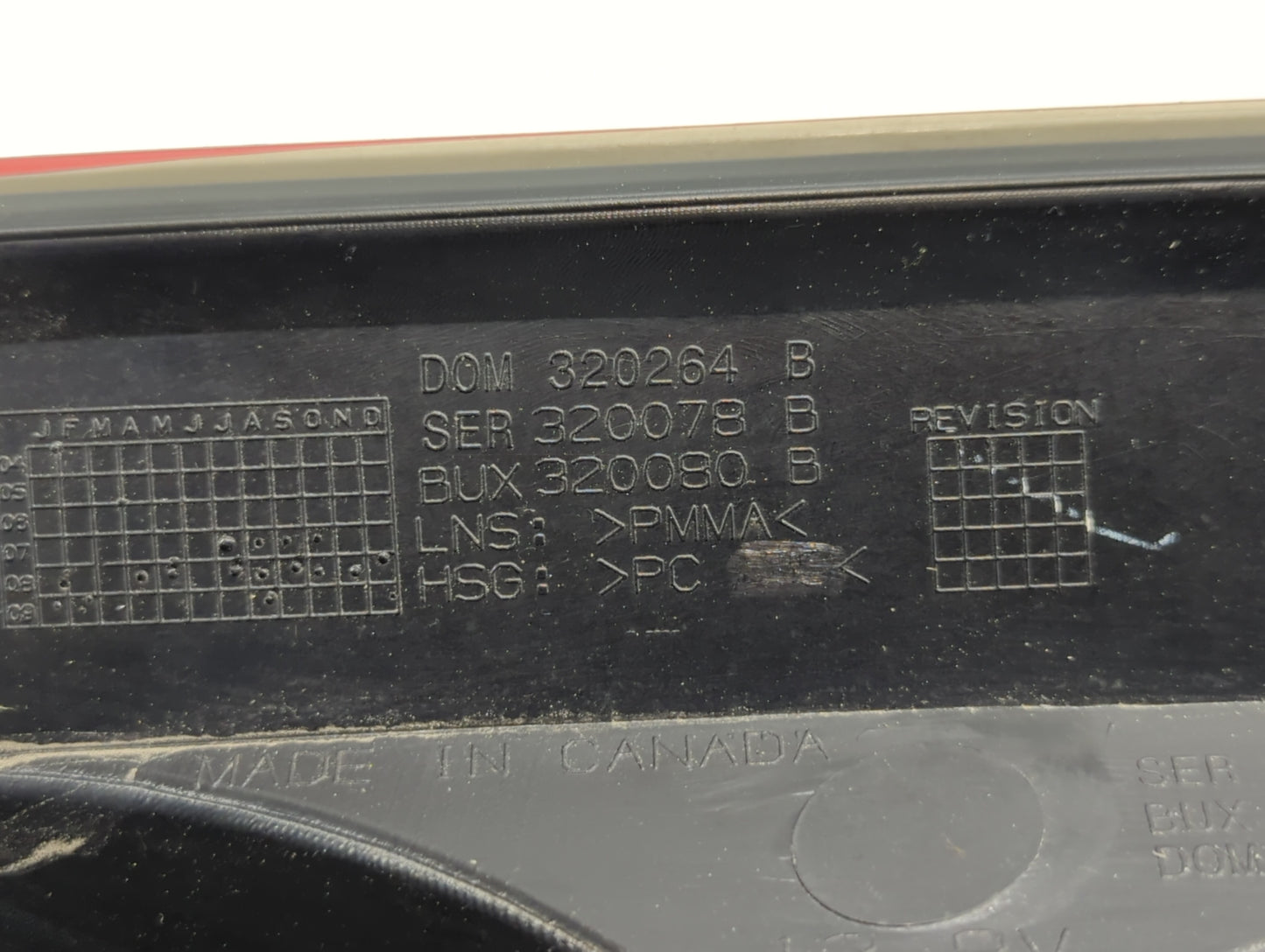 2008-2012 Dodge Caliber Tail Light Assembly Passenger Right OEM P/N:320264 B 05303752AH Fits Fits 2008 2009 2010 2011 2012 O