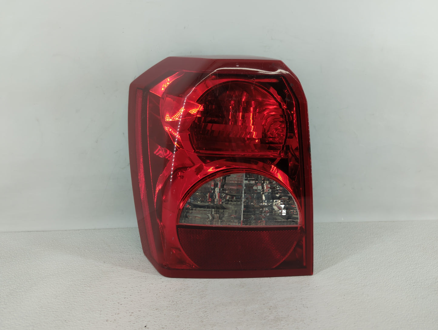 2008-2012 Dodge Caliber Tail Light Assembly Driver Left OEM P/N:5160361 AA 5303881 AH Fits Fits 2008 2009 2010 2011 2012 OEM