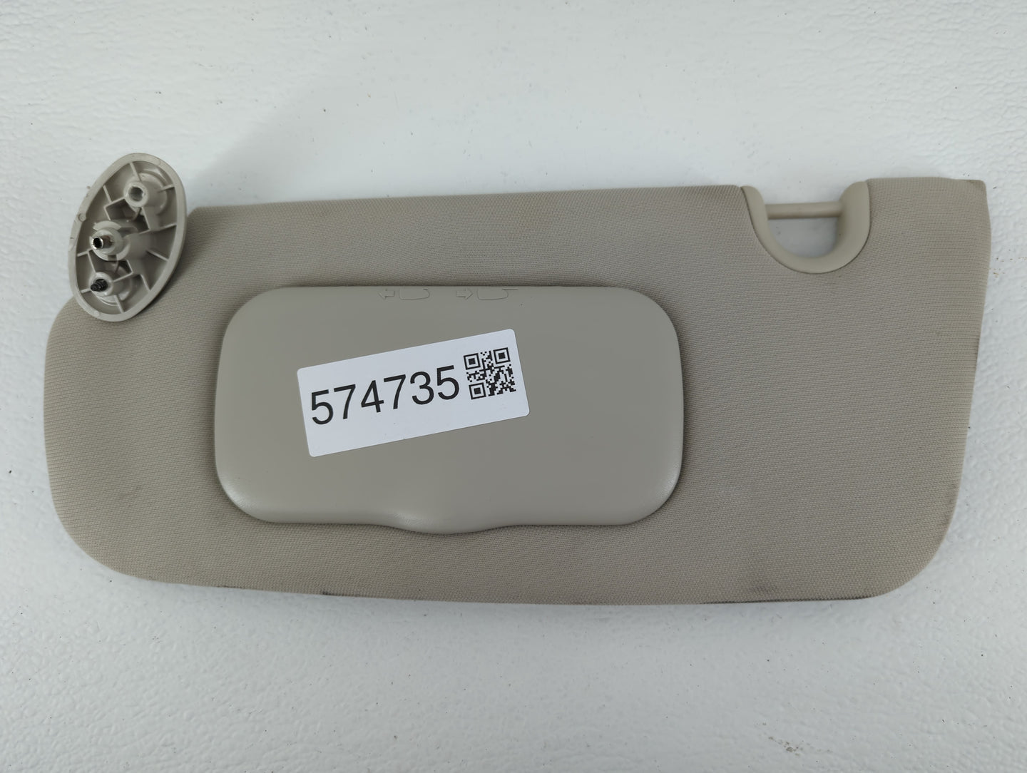 2009-2012 Dodge Caliber Sun Visor Shade Replacement Passenger Right Mirror Fits Fits 2009 2010 2011 2012 OEM Used Auto Parts