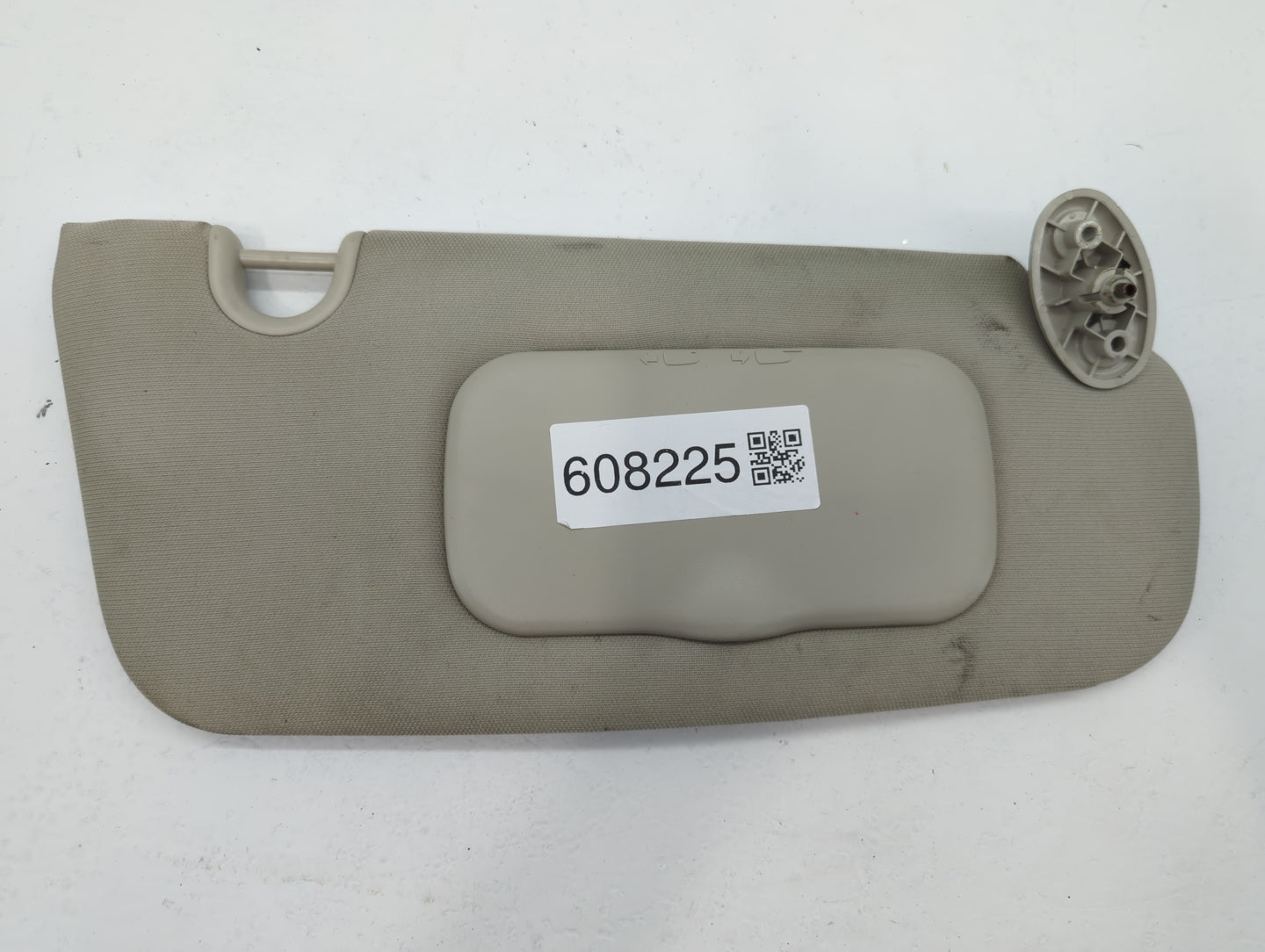 2009-2012 Dodge Caliber Sun Visor Shade Replacement Passenger Right Mirror Fits Fits 2009 2010 2011 2012 OEM Used Auto Parts