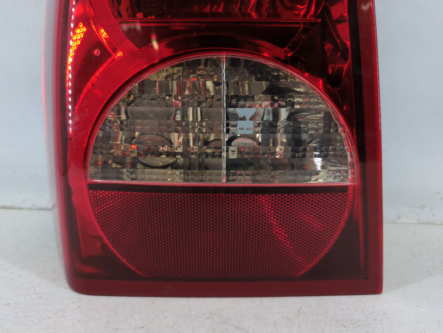 2008-2012 Dodge Caliber Tail Light Assembly Driver Left OEM P/N:5160361AA 05303753AH Fits Fits 2008 2009 2010 2011 2012 OEM 