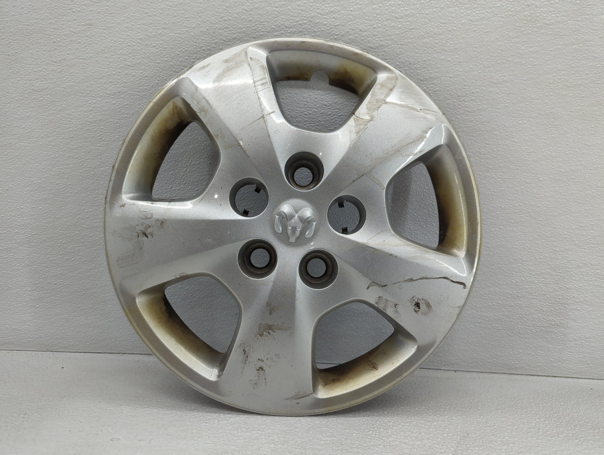 2011 Dodge Caliber Rim Wheel Center Cap 743205 - Oemusedautoparts1.com
