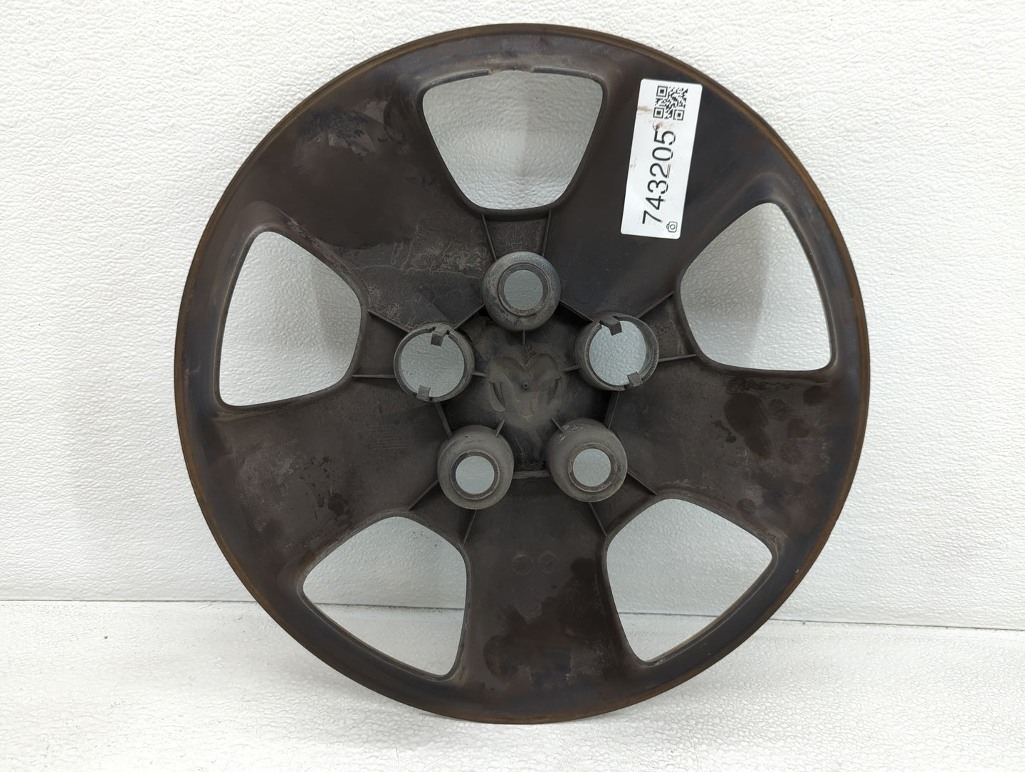 2011 Dodge Caliber Rim Wheel Center Cap 743205 - Oemusedautoparts1.com