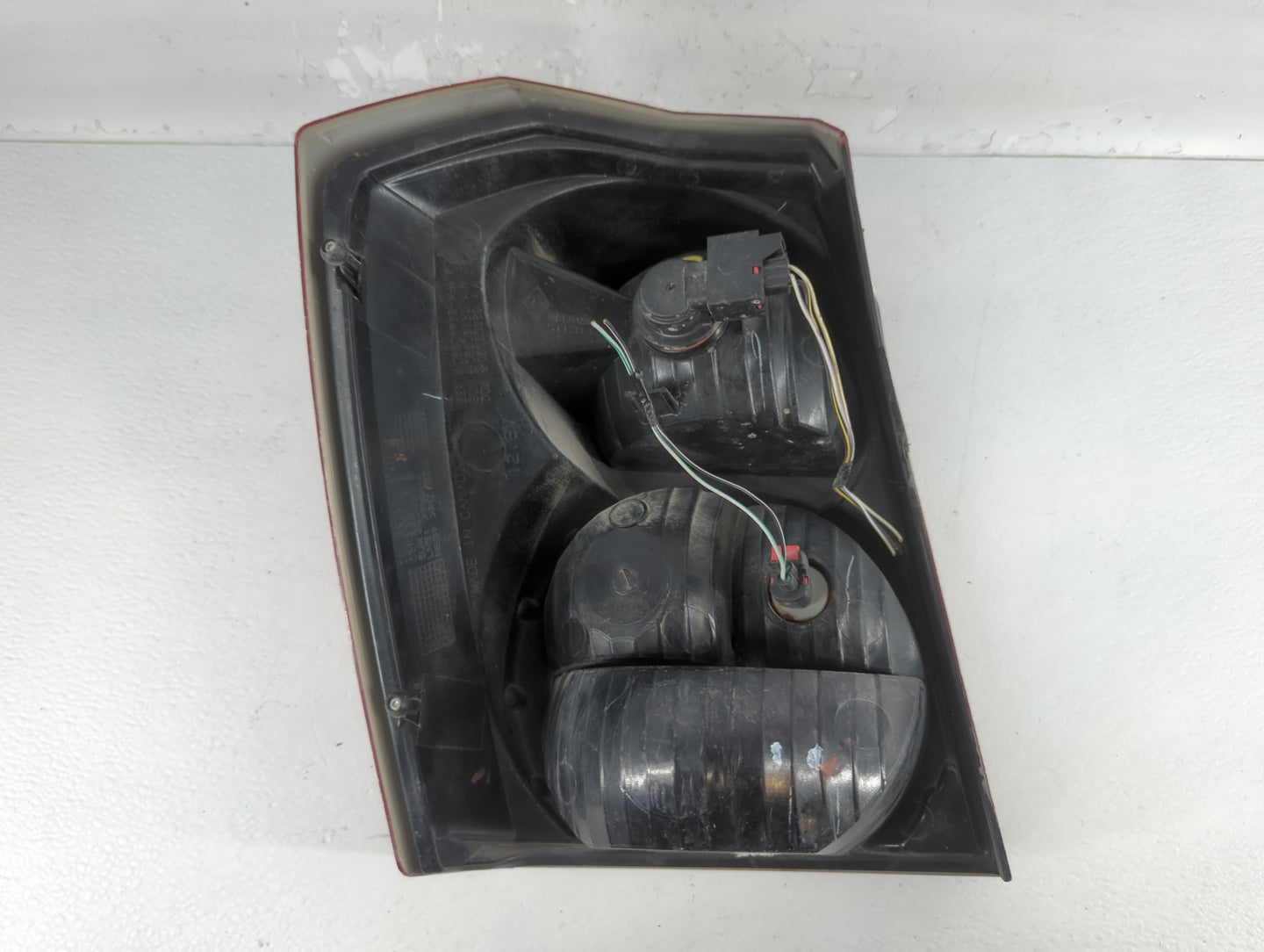 2008-2012 Dodge Caliber Tail Light Assembly Driver Left OEM P/N:05160360AA 05303880AH Fits Fits 2008 2009 2010 2011 2012 OEM