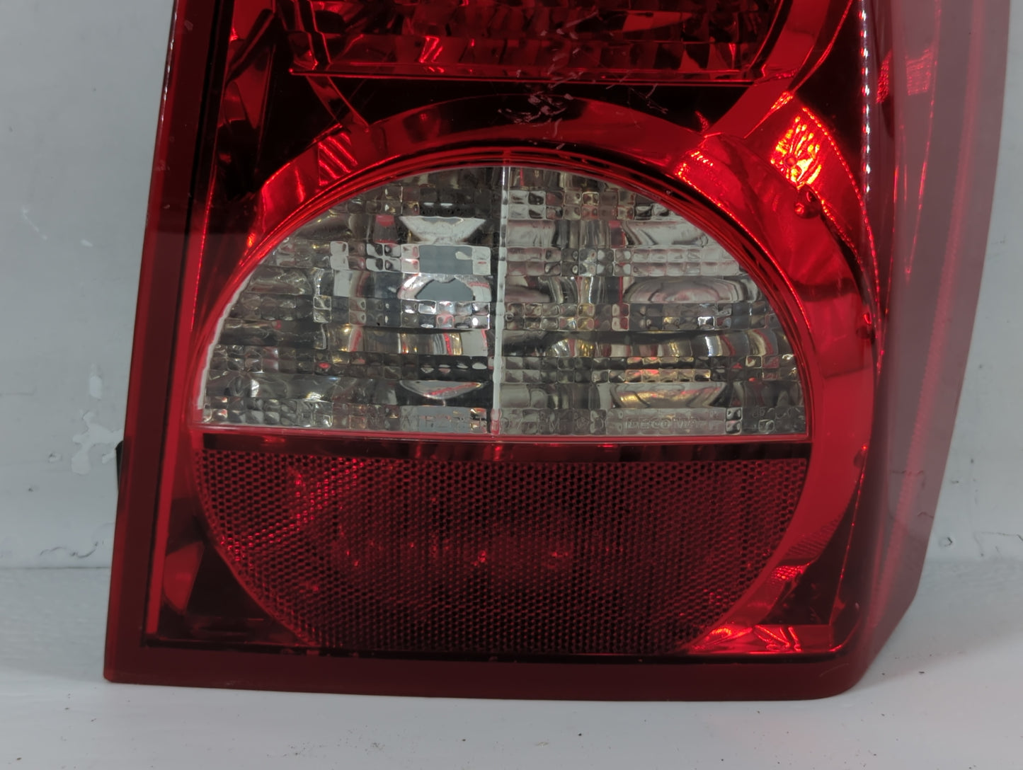 2008-2012 Dodge Caliber Tail Light Assembly Passenger Right OEM P/N:05303880 AH 05303752 AH Fits Fits 2008 2009 2010 2011 20