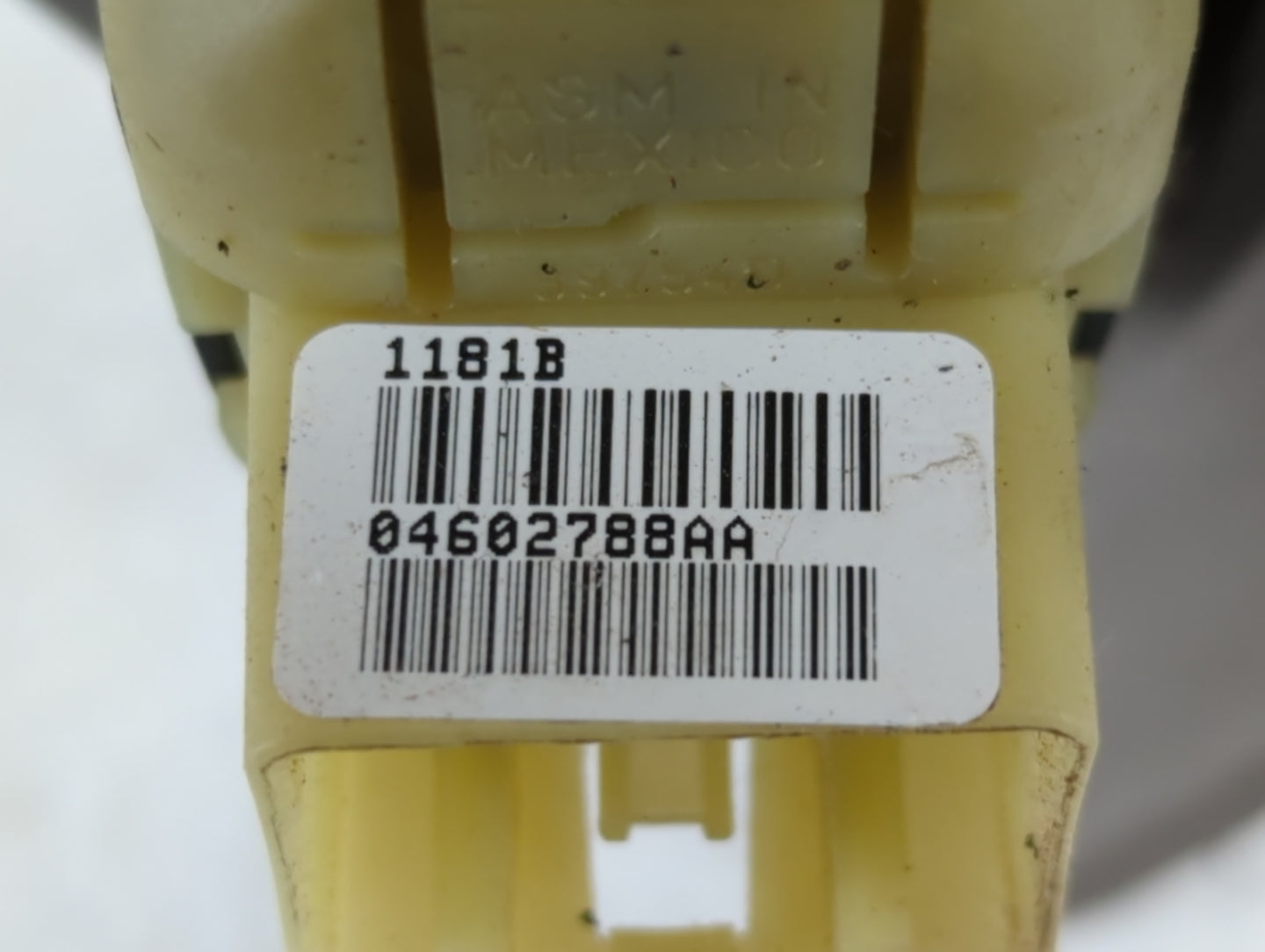 2011-2012 Dodge Caliber Master Power Window Switch Replacement Driver Side Left P/N:04602788AA 1181B Fits OEM Used Auto Part