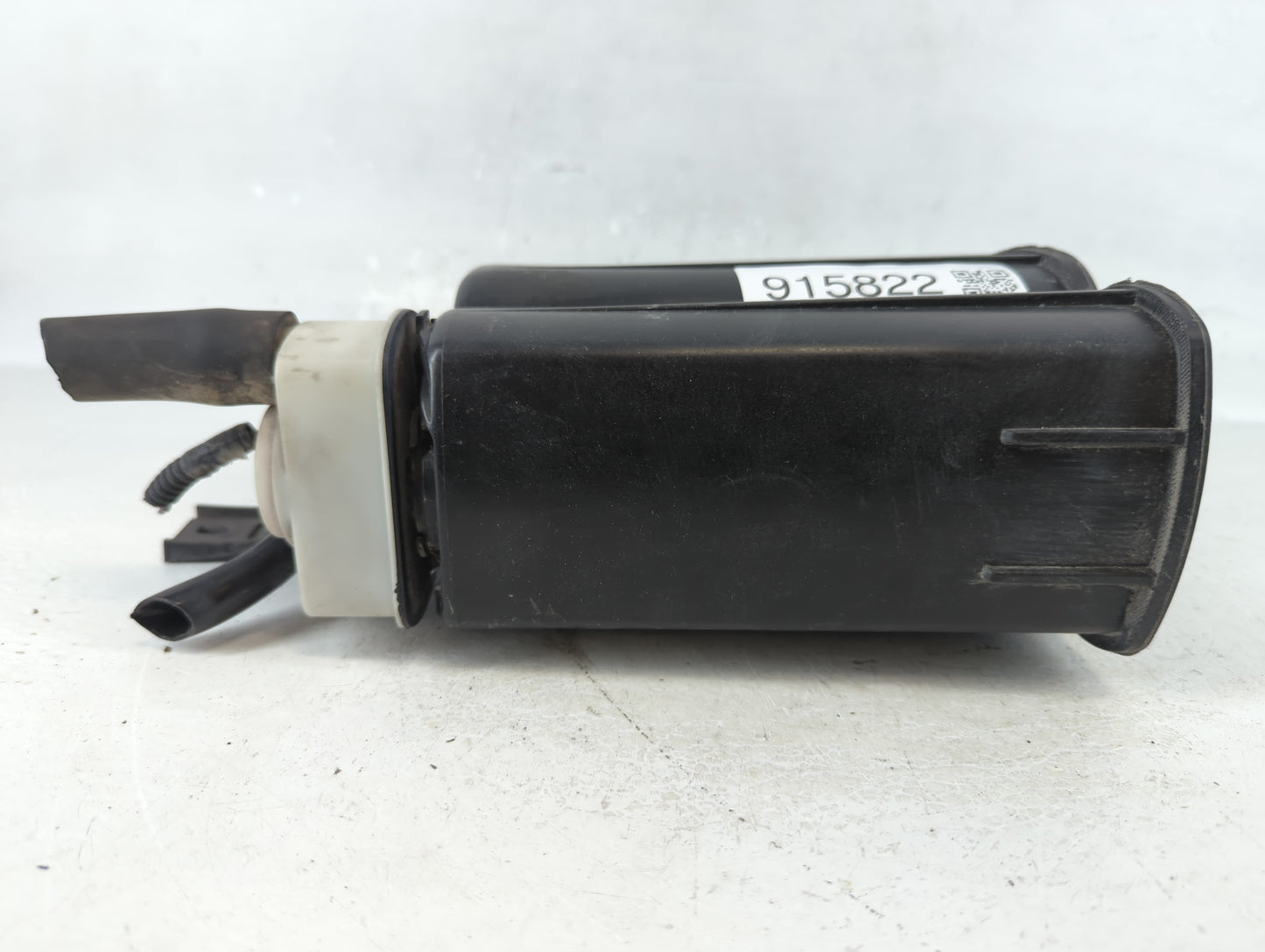 2011 Dodge Caliber Fuel Vapor Charcoal Canister 915822 - Oemusedautoparts1.com
