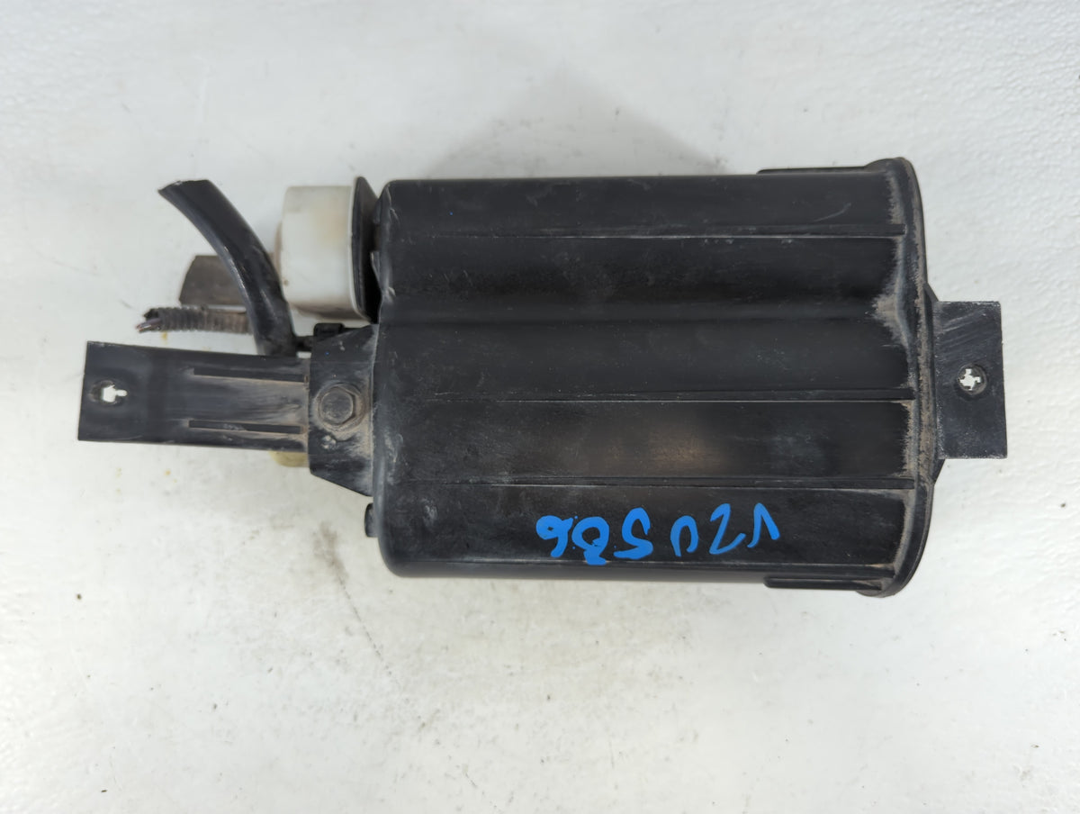 2011 Dodge Caliber Fuel Vapor Charcoal Canister 915822 - Oemusedautoparts1.com